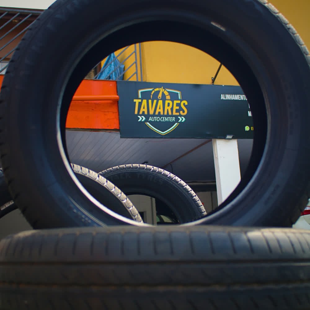 Estoque de pneus Tavares Auto Center
